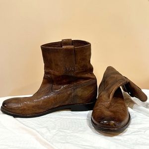 Frye Shortie Boot Brown Leather Size 6 - image 1